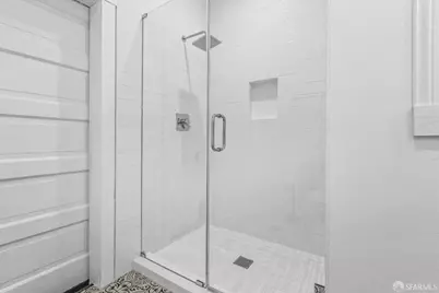 22 Appleton Avenue, San Francisco, CA 94110 - Photo 10