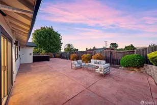 2294 Panoramic Dr, Concord, CA 94520 - Photo 22