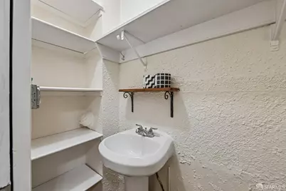 480 Bartlett Street, San Francisco, CA 94110 - Photo 24
