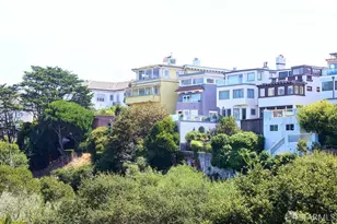 2 W Clay St, San Francisco, CA 94121 - Photo 44