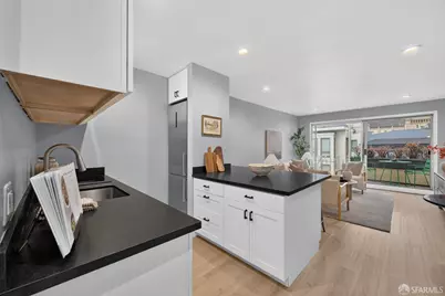 1260 Clay Street #302, San Francisco, CA 94108 - Photo 12