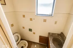 7400 Fresno St, Oakland, CA 94605 - Photo 12