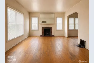 7400 Fresno Street, Oakland, CA 94605 - Photo 2