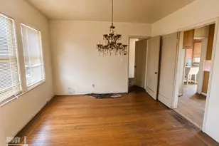 7400 Fresno St, Oakland, CA 94605 - Photo 4