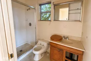7400 Fresno St, Oakland, CA 94605 - Photo 10