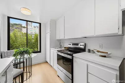 150 Lombard Street #302, San Francisco, CA 94111 - Photo 6