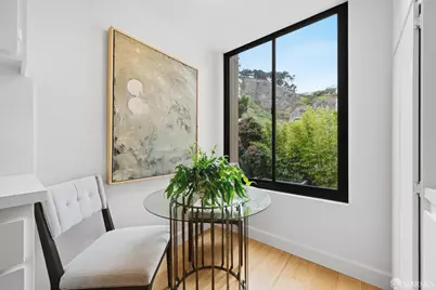 150 Lombard Street #302, San Francisco, CA 94111 - Photo 8