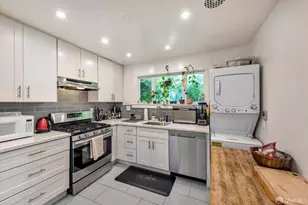 416 McAuley St, Oakland, CA 94609 - Photo 6