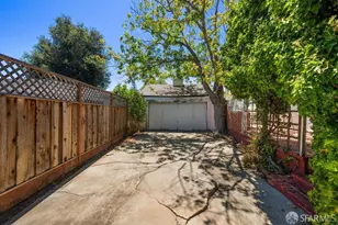 120 Merritt Ct, Los Altos, CA 94022 - Photo 70