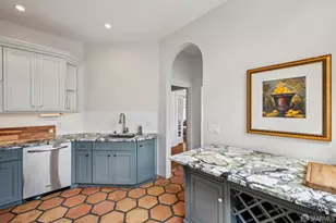 1933 Jackson St, San Francisco, CA 94109 - Photo 24