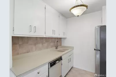 35 Lottie Bennett Lane #4, San Francisco, CA 94115 - Photo 8