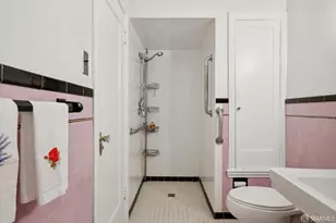 1880 Jackson St, San Francisco, CA 94109 - Photo 36
