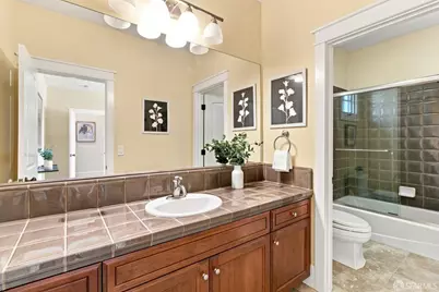40 Palomar Oaks Lane, Redwood City, CA 94062 - Photo 22