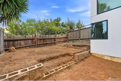 75 Bronte Street, San Francisco, CA 94110 - Photo 42