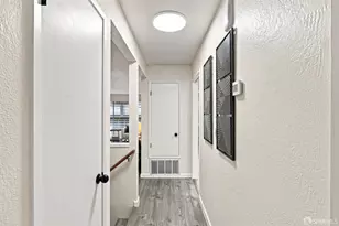 28 Hahn St, San Francisco, CA 94134 - Photo 12
