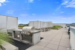 300 Berry St, San Francisco, CA 94158 - Photo 36