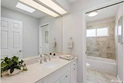253 Gold Mine Drive, San Francisco, CA 94131 - Photo 14