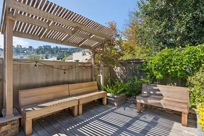 311 Valley Street, San Francisco, CA 94131 - Photo 64