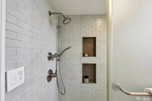 311 Valley St, San Francisco, CA 94131 - Photo 50