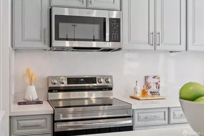 2040 Laguna Street #201, San Francisco, CA 94115 - Photo 14