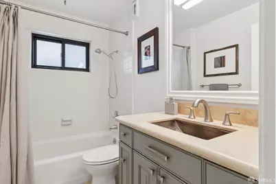 2040 Laguna Street #201, San Francisco, CA 94115 - Photo 26