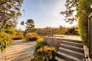 190 Amber Dr, San Francisco, CA 94131 - Photo 18