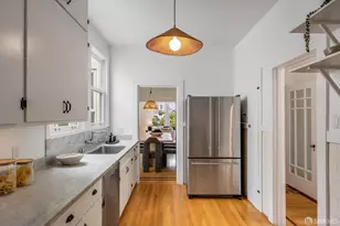 2546 Lake St, San Francisco, CA 94121 - Photo 12