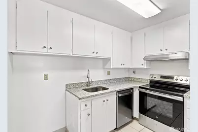 425 Orange Street #313, Oakland, CA 94610 - Photo 16