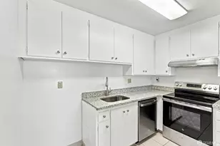 425 Orange St, Oakland, CA 94610 - Photo 16