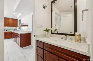 156 Lombard St, San Francisco, CA 94111 - Photo 18