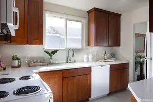 1193 Skyline Dr, Daly City, CA 94015 - Photo 10