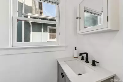 2434 Byron Street, Berkeley, CA 94702 - Photo 32