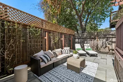 2434 Byron Street, Berkeley, CA 94702 - Photo 24