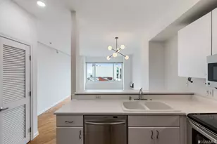 220 Lombard St, San Francisco, CA 94111 - Photo 12