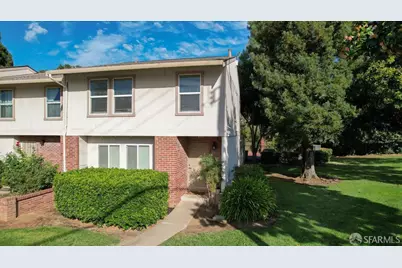 1800 Wildbrook Court #E, Concord, CA 94521 - Photo 2
