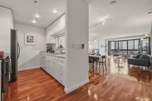 300 3rd St, San Francisco, CA 94107 - Photo 4