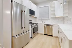 10 Brooklyn Pl, San Francisco, CA 94108 - Photo 2