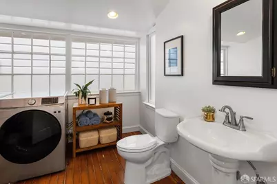 907 Treat Avenue, San Francisco, CA 94110 - Photo 34