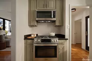 420 Eureka St, San Francisco, CA 94114 - Photo 8