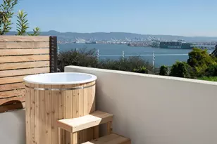 38 Meadow Dr, San Francisco, CA 94130 - Photo 18