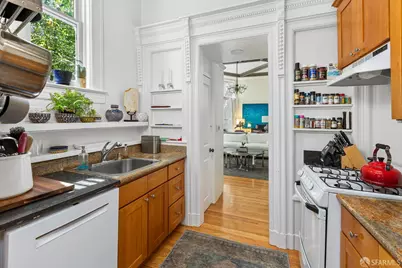250 Douglass Street, San Francisco, CA 94114 - Photo 30