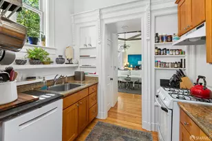 250 Douglass St, San Francisco, CA 94114 - Photo 30