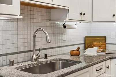 2040 Fell Street #2, San Francisco, CA 94117 - Photo 22