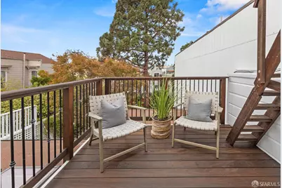 1914 Greenwich Street, San Francisco, CA 94123 - Photo 34
