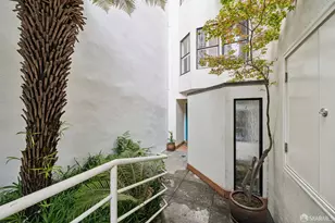 1176 Greenwich St, San Francisco, CA 94109 - Photo 6