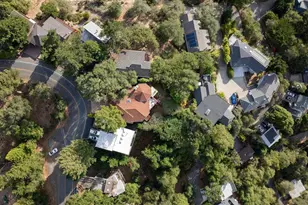 8727 Skyline Blvd, Oakland, CA 94611 - Photo 52