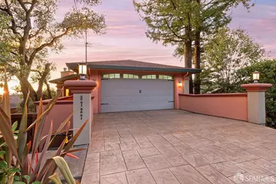 8727 Skyline Boulevard, Oakland, CA 94611 - Photo 48