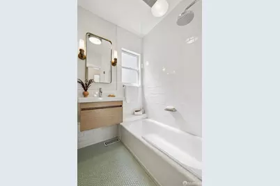 251 Bonview Street, San Francisco, CA 94110 - Photo 18