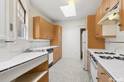 2115 Hyde Street, San Francisco, CA 94109 - Photo 8