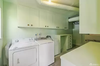 241 Monte Vista Avenue, Oakland, CA 94611 - Photo 34
